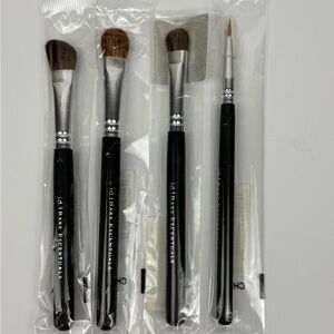 bareMinerals ID Bare Escentuals Eyeshadow 4 Brush Set Defining Contour Wet/Dry